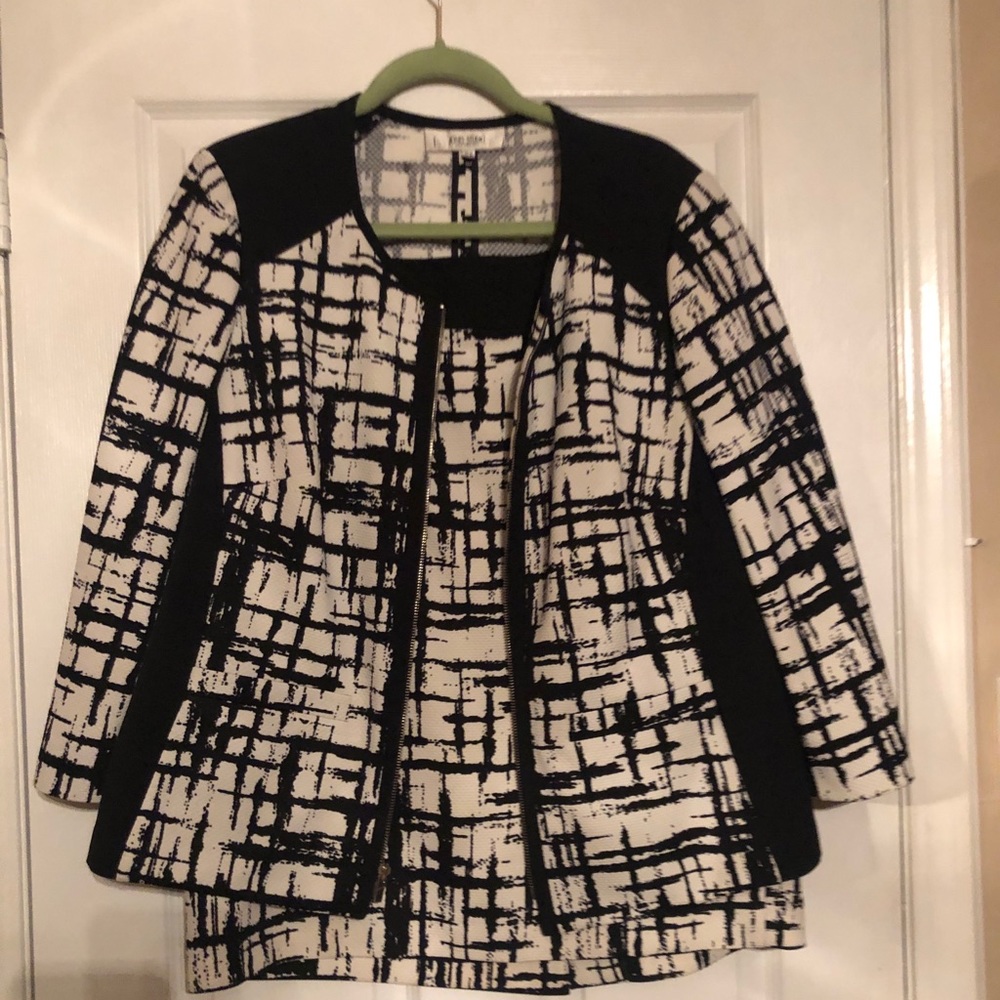 Jones Studio Suit